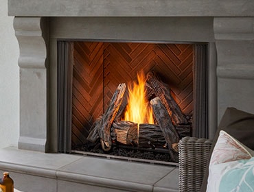 Heat & Glo Courtyard Gas Fireplace - Outdoor