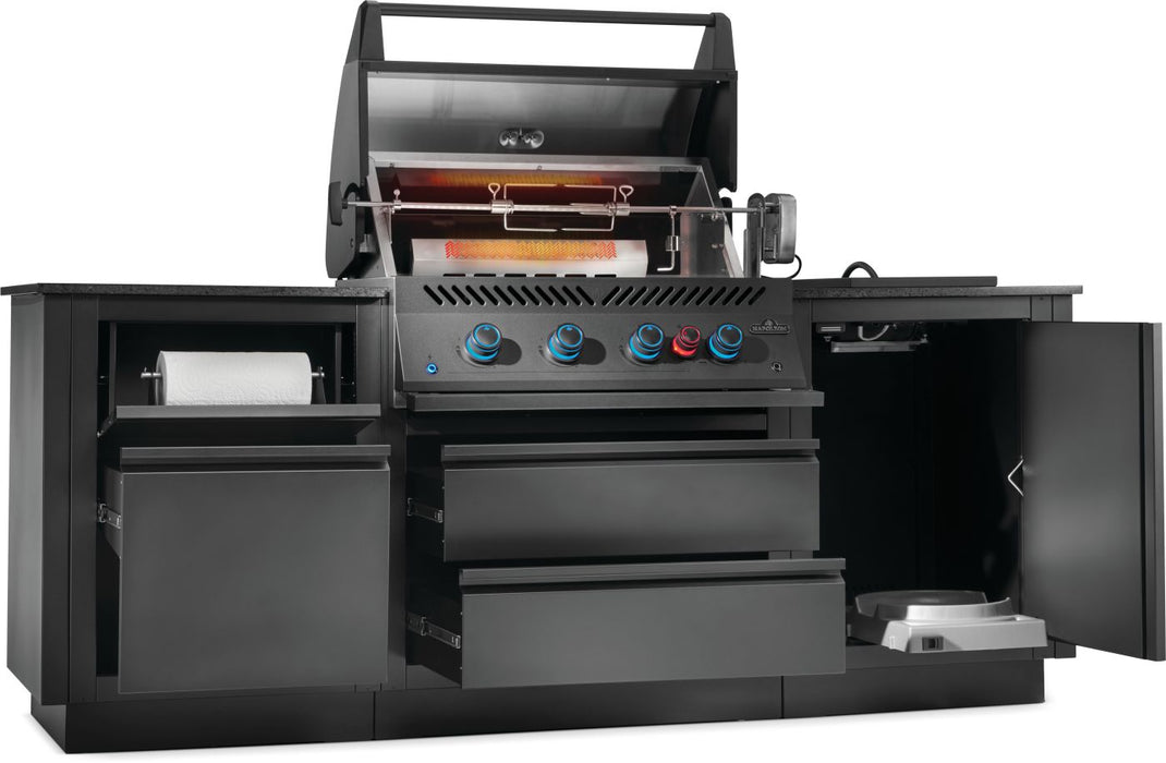 OASIS™ 300 Outdoor Kitchen, Built-in 700 Series 32 *Special Order Only*