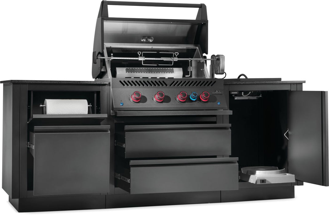 OASIS™ 300 Outdoor Kitchen, Built-in 700 Series 32 *Special Order Only*