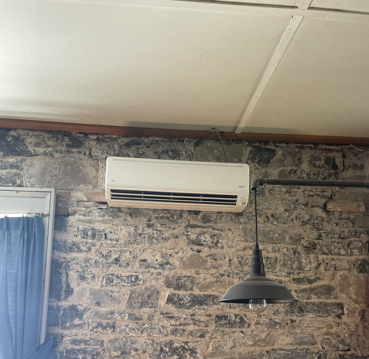 Fujitsu Mulitzones Ductless Heat Pump Systems