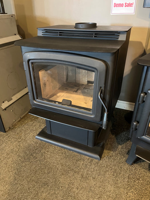 Iron Strike Grandview 230 Wood Stove - Demo Sale - Save $1000